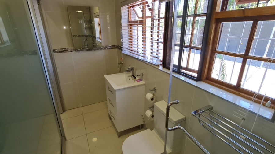 To Let 1 Bedroom Property for Rent in Raithby Western Cape